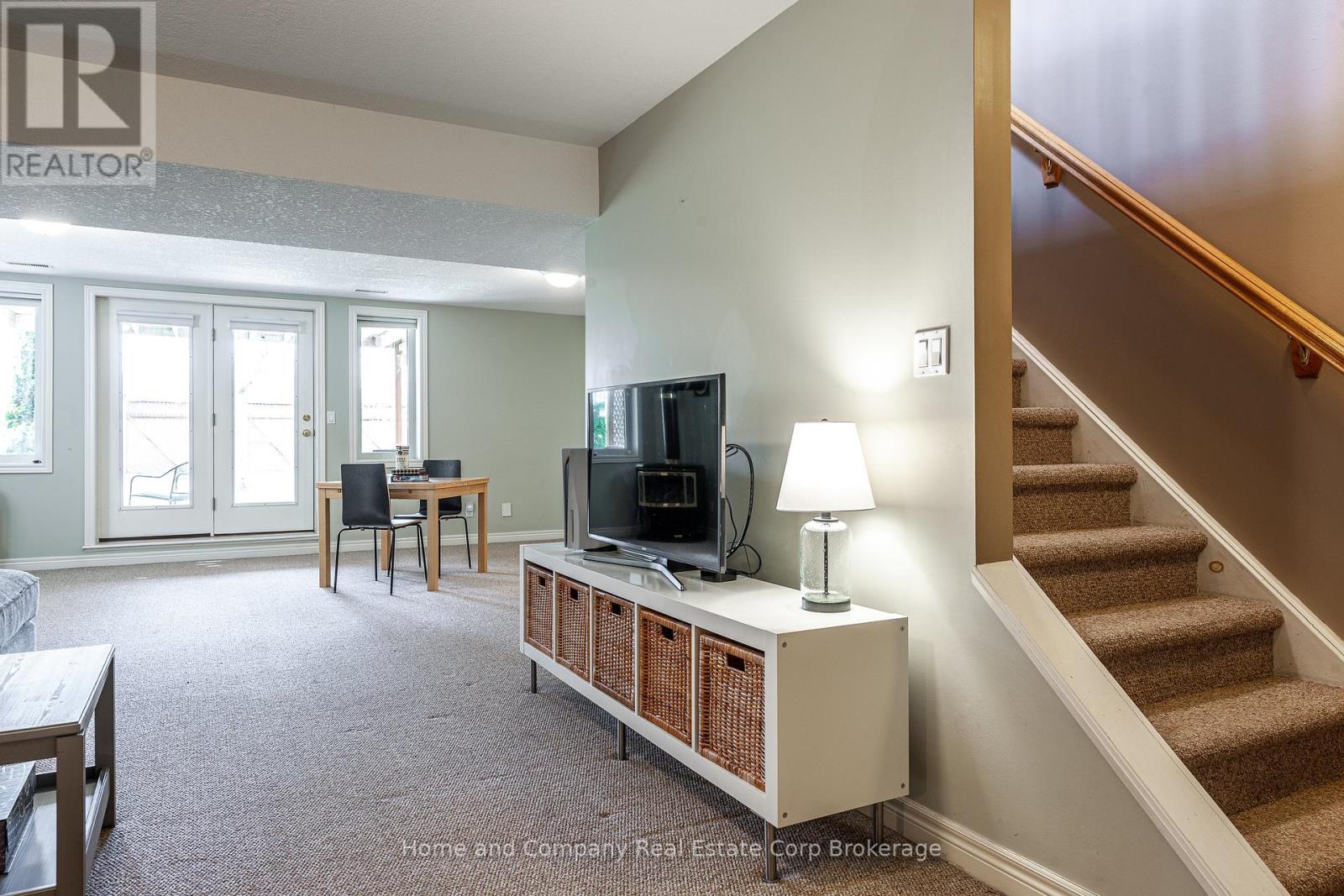 82 Gregory Crescent, Stratford, Ontario  N5A 8A6 - Photo 28 - X12960228