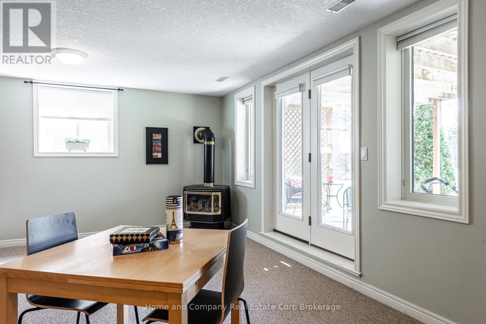 82 Gregory Crescent, Stratford, Ontario  N5A 8A6 - Photo 38 - X12960228