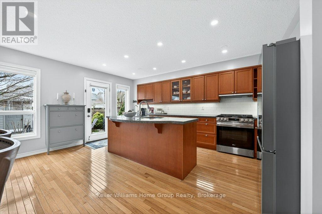 623 New Bedford Drive, Waterloo, Ontario  N2K 4C4 - Photo 15 - X12960244