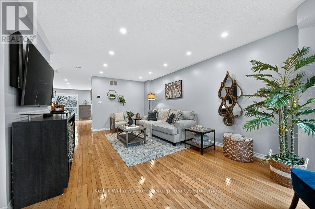 623 New Bedford Drive, Waterloo, Ontario  N2K 4C4 - Photo 7 - X12960244