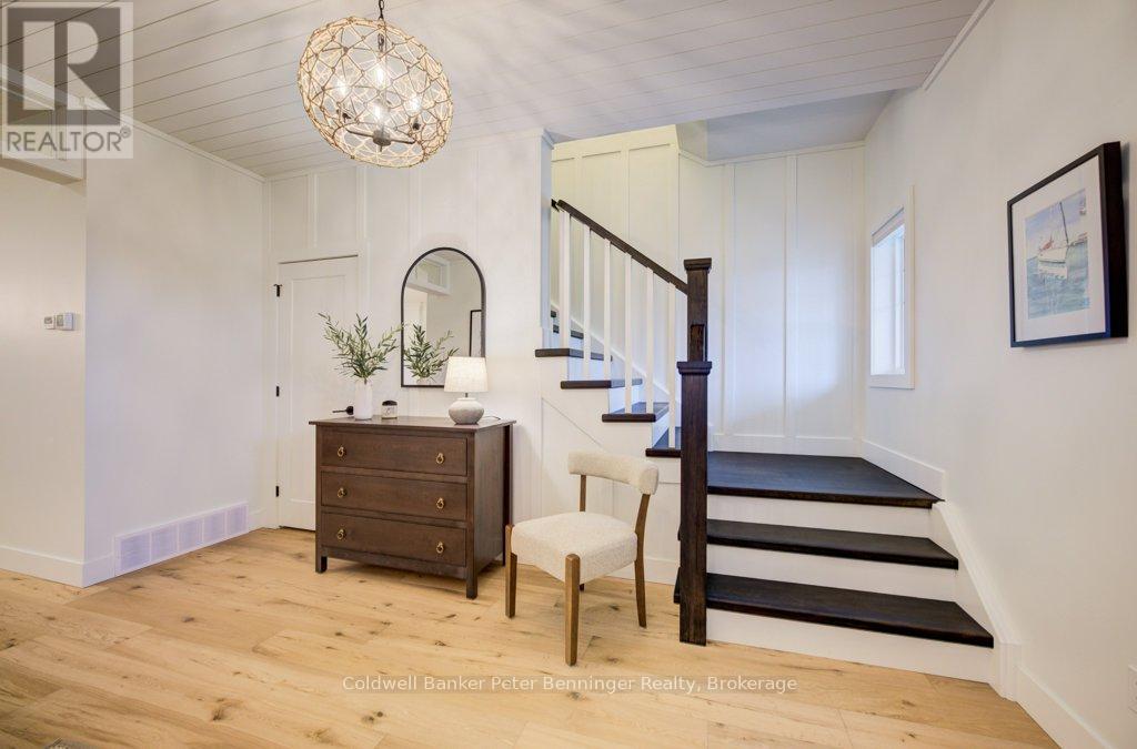 9 Marshall Place, Saugeen Shores, Ontario  N0H 2L0 - Photo 3 - X12960270