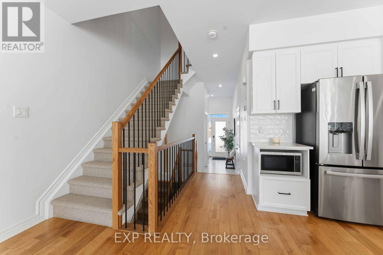 838 Clapham Terrace, Ottawa, Ontario  K2S 2N8 - Photo 13 - X12743526