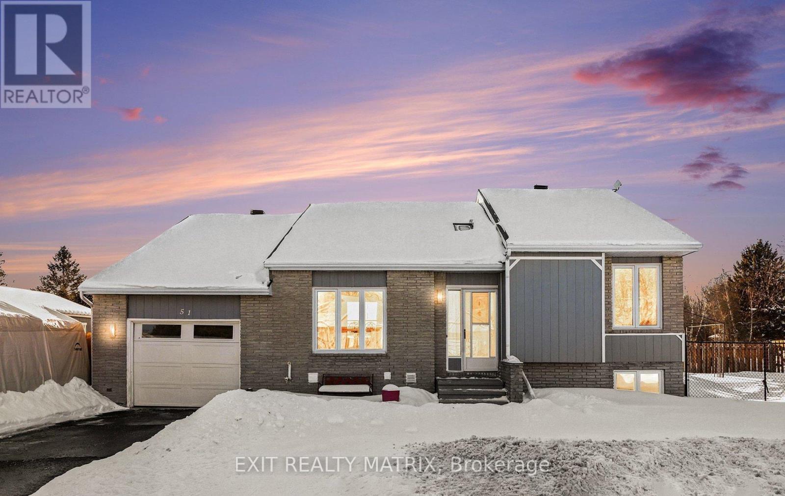 51 Marcel Street E, Russell, Ontario  K0A 1W0 - Photo 2 - X12953756