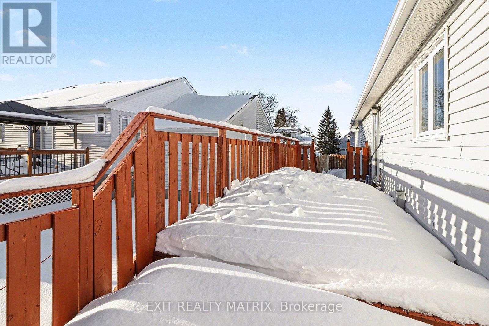 51 Marcel Street E, Russell, Ontario  K0A 1W0 - Photo 28 - X12953756