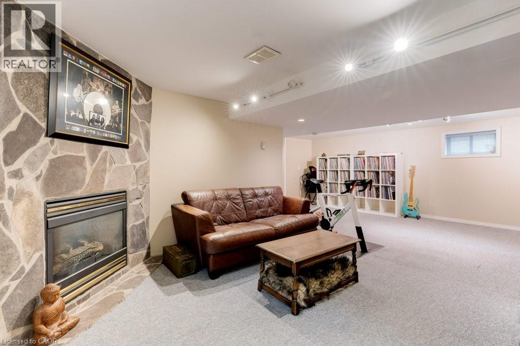 275 Montrose Avenue, Hamilton, Ontario  L8K 4Z5 - Photo 19 - 40812183