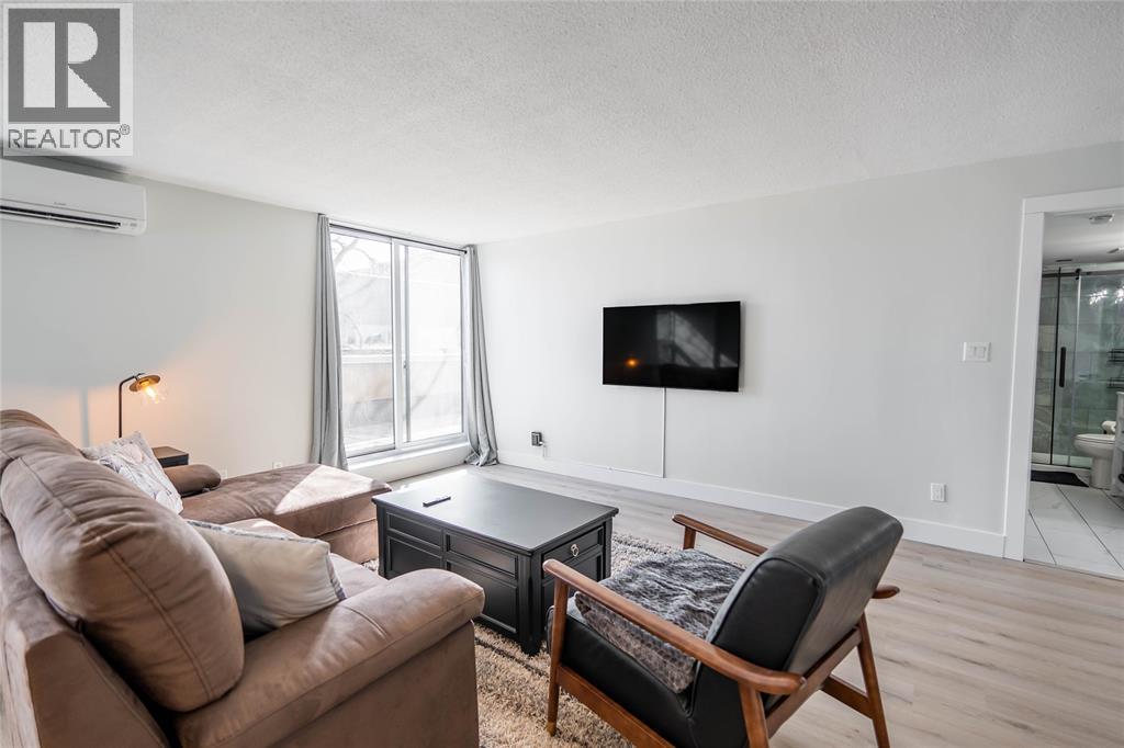 155 Front Street Unit# 210, Sarnia, Ontario  N7T 7V3 - Photo 9 - 26007094