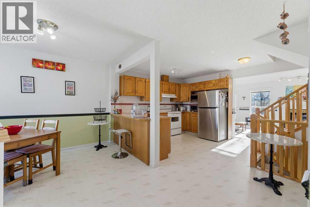 603 Citadel Terrace NW, Calgary, Alberta  T3G 3X3 - Photo 4 - A2281330