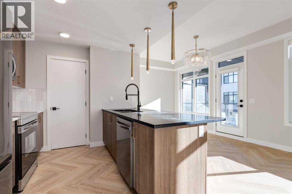 304, 14800 1 Street NW, Calgary, Alberta  T3P 2M3 - Photo 2 - A2285782