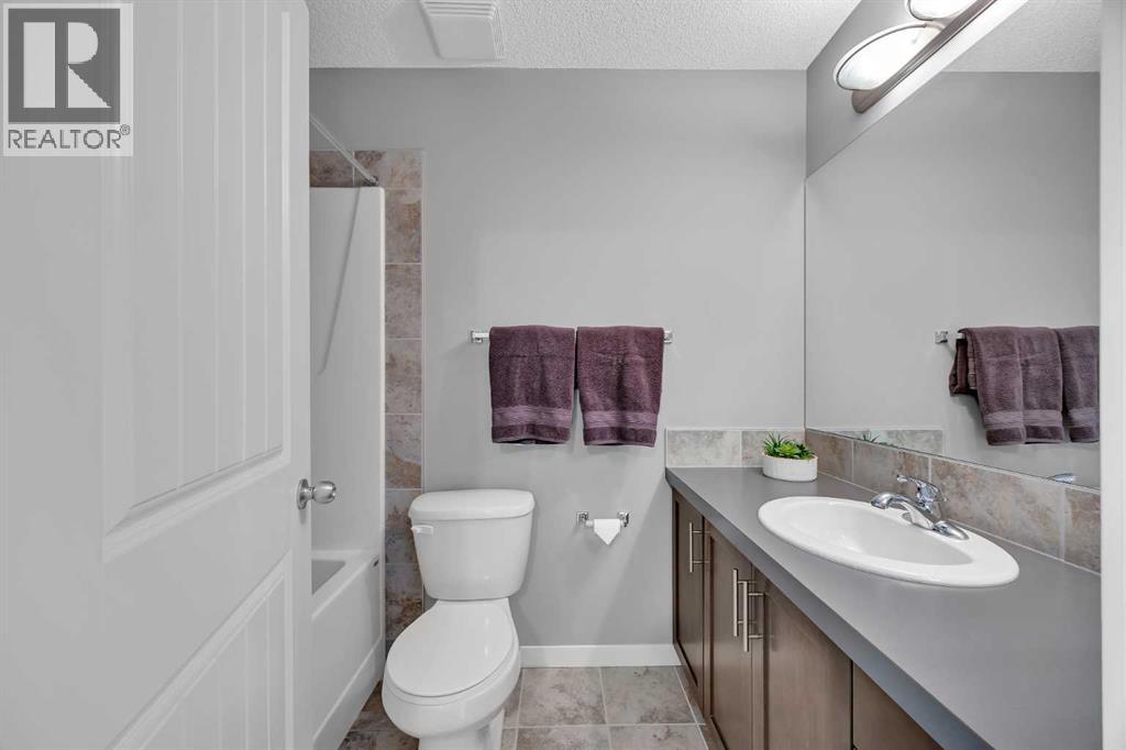 15 Copperpond Landing SE, Calgary, Alberta  T2Z 1G6 - Photo 27 - A2288713