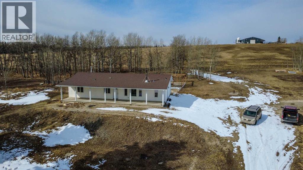 32422 Range Road 44, Rural Mountain View County, Alberta  T0M 1X0 - Photo 2 - A2299031