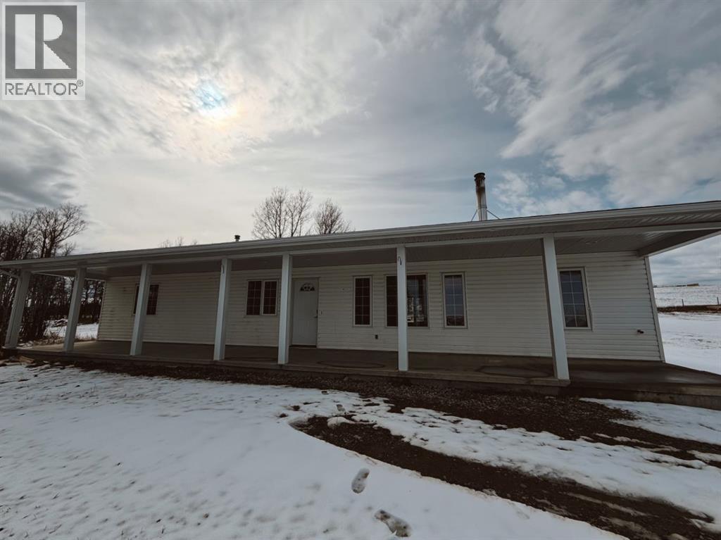 32422 Range Road 44, Rural Mountain View County, Alberta  T0M 1X0 - Photo 3 - A2299031