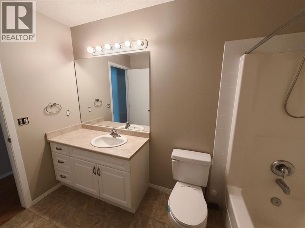 32422 Range Road 44, Rural Mountain View County, Alberta  T0M 1X0 - Photo 25 - A2299031