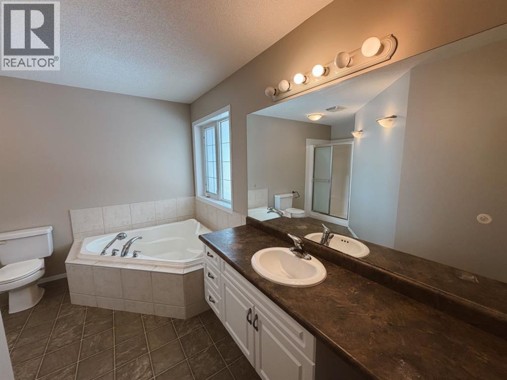 32422 Range Road 44, Rural Mountain View County, Alberta  T0M 1X0 - Photo 16 - A2299031