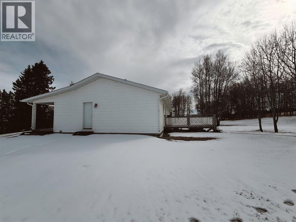 32422 Range Road 44, Rural Mountain View County, Alberta  T0M 1X0 - Photo 37 - A2299031