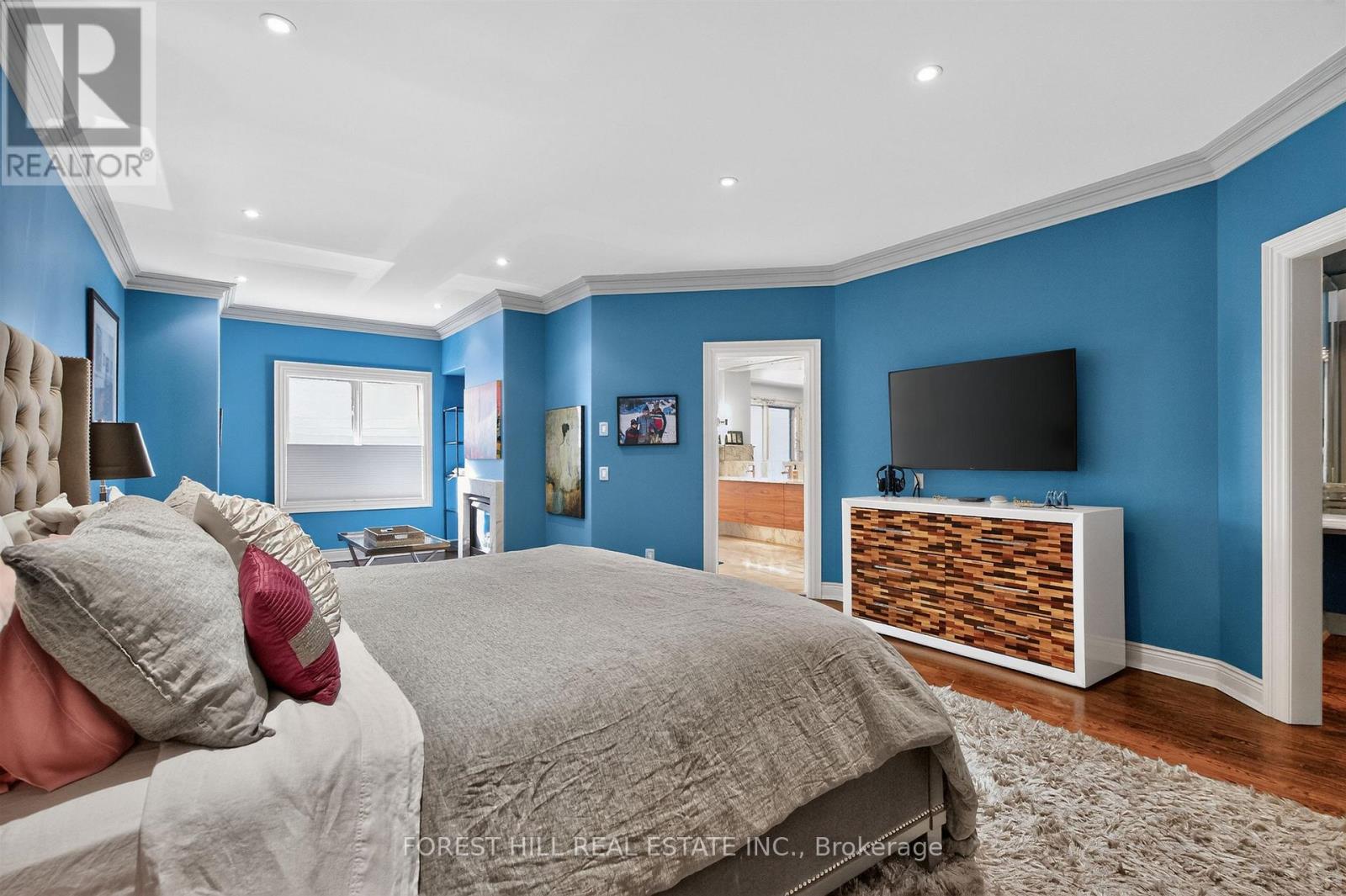 29 WEBSTER AVENUE Toronto (Annex), ON M5R 1N6