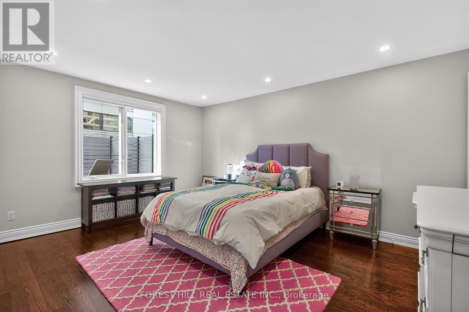 29 WEBSTER AVENUE Toronto (Annex), ON M5R 1N6