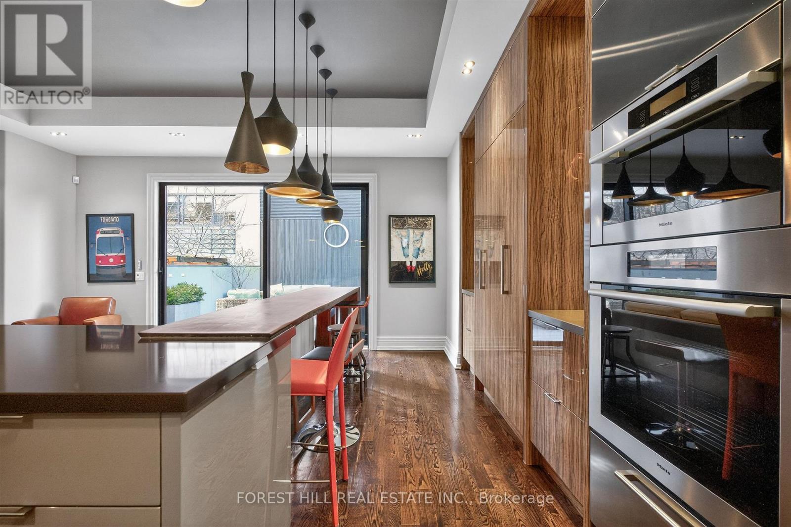 29 WEBSTER AVENUE Toronto (Annex), ON M5R 1N6