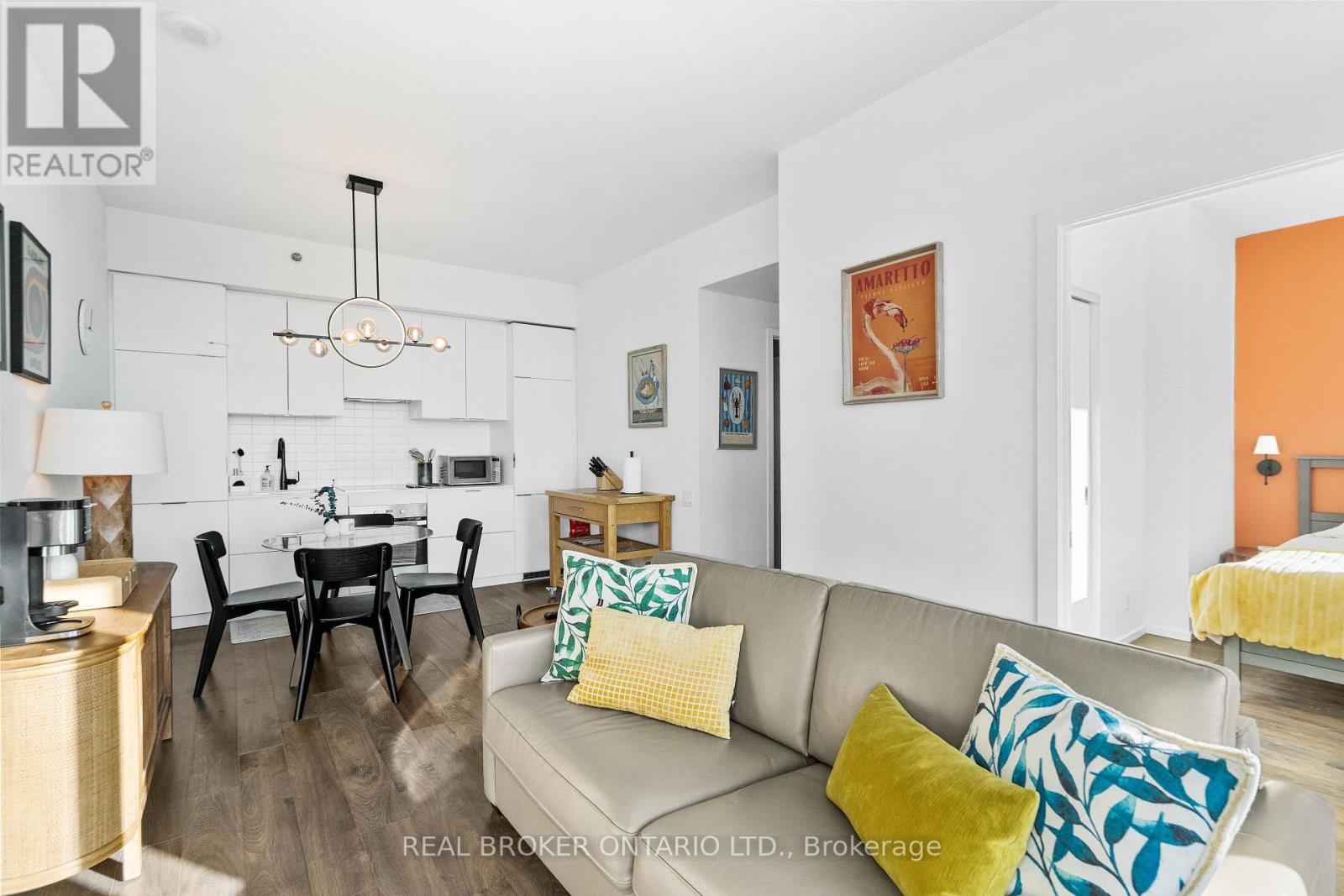 4406 - 5 St Joseph Street, Toronto, Ontario  M4Y 1J6 - Photo 18 - C12960058