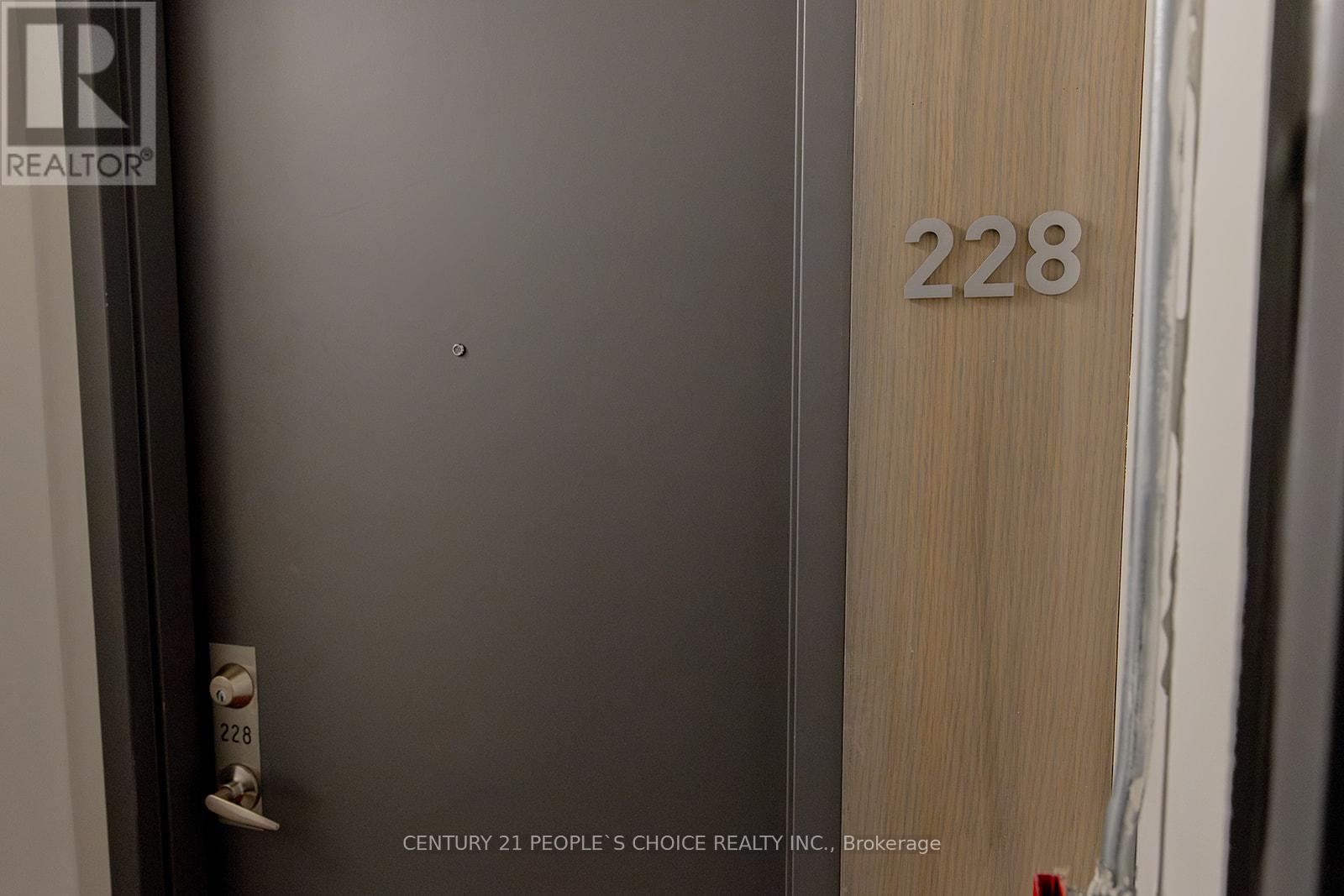 228 - 955 Queen Street W, Toronto, Ontario  M6J 3X5 - Photo 34 - C12960112