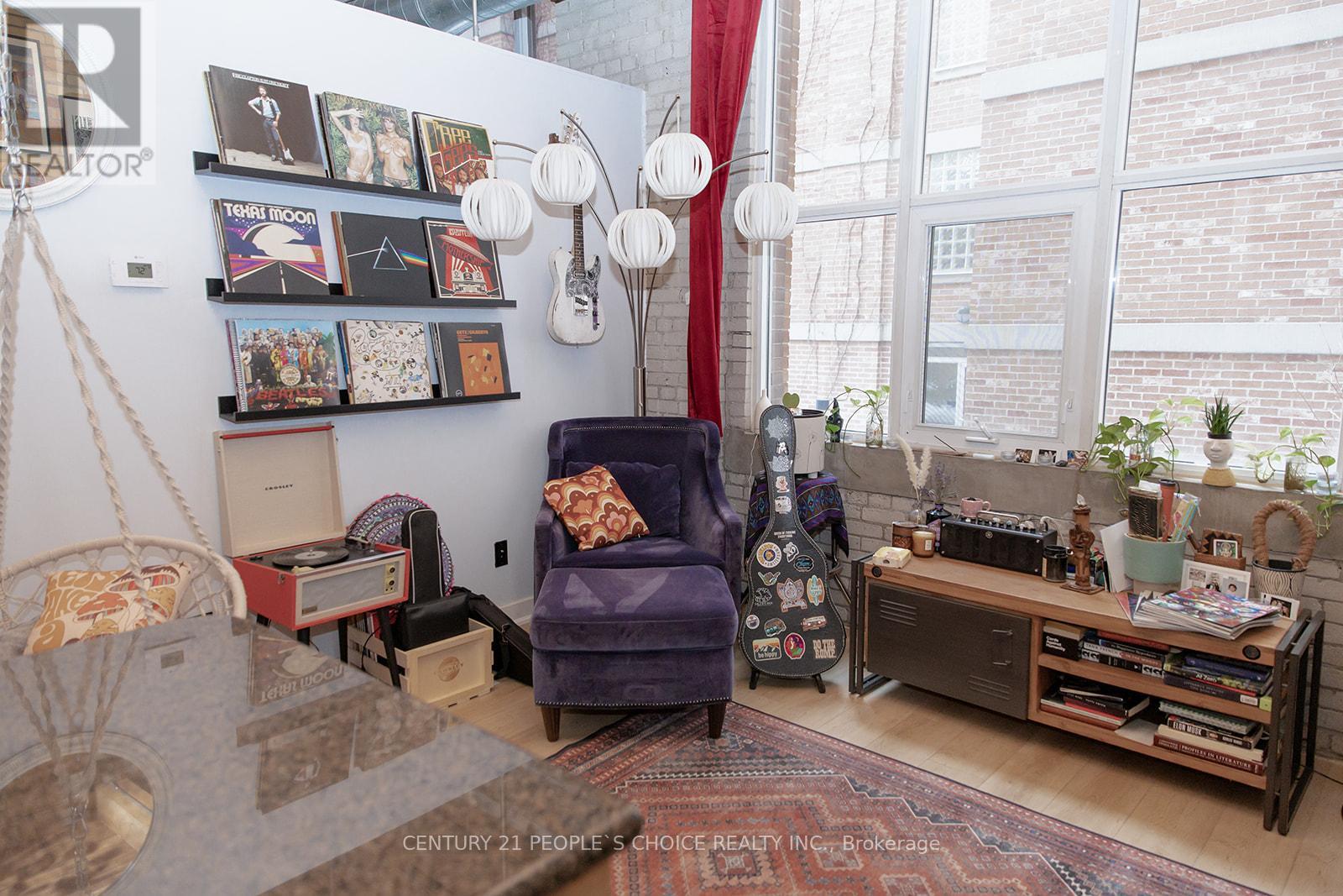 228 - 955 Queen Street W, Toronto, Ontario  M6J 3X5 - Photo 4 - C12960112