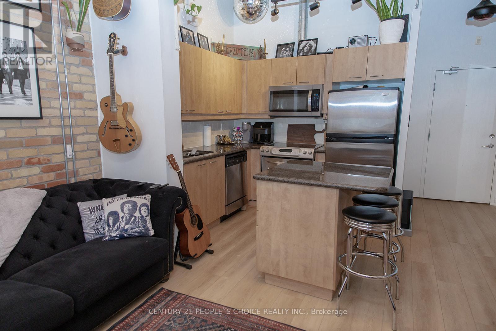 228 - 955 Queen Street W, Toronto, Ontario  M6J 3X5 - Photo 7 - C12960112