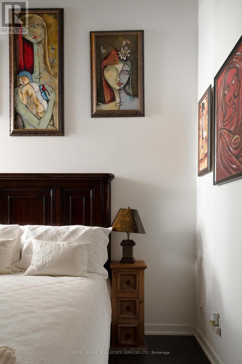 243 - 380 Macpherson Avenue, Toronto, Ontario  M4V 3E3 - Photo 10 - C12960230