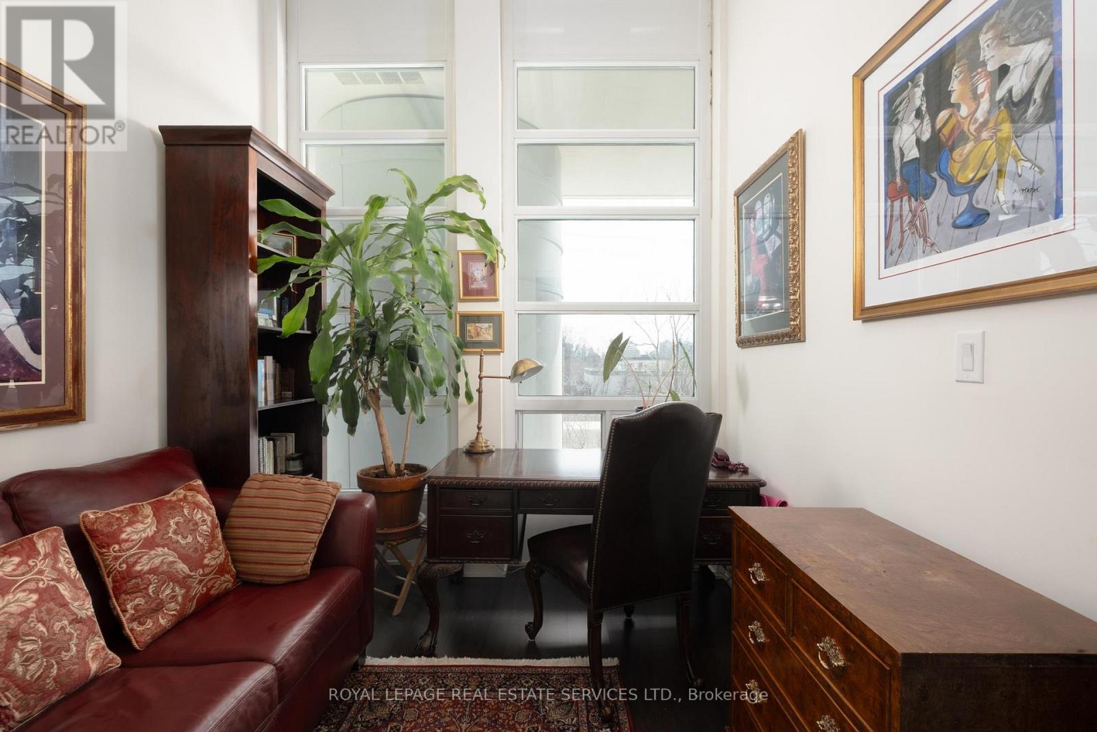 243 - 380 Macpherson Avenue, Toronto, Ontario  M4V 3E3 - Photo 8 - C12960230