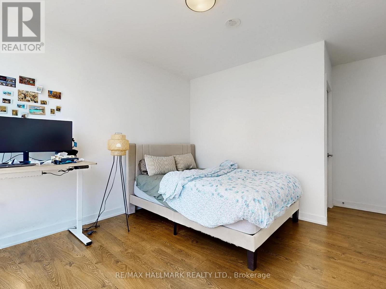 1905 - 10 York Street, Toronto, Ontario  M5J 0E1 - Photo 17 - C12960266