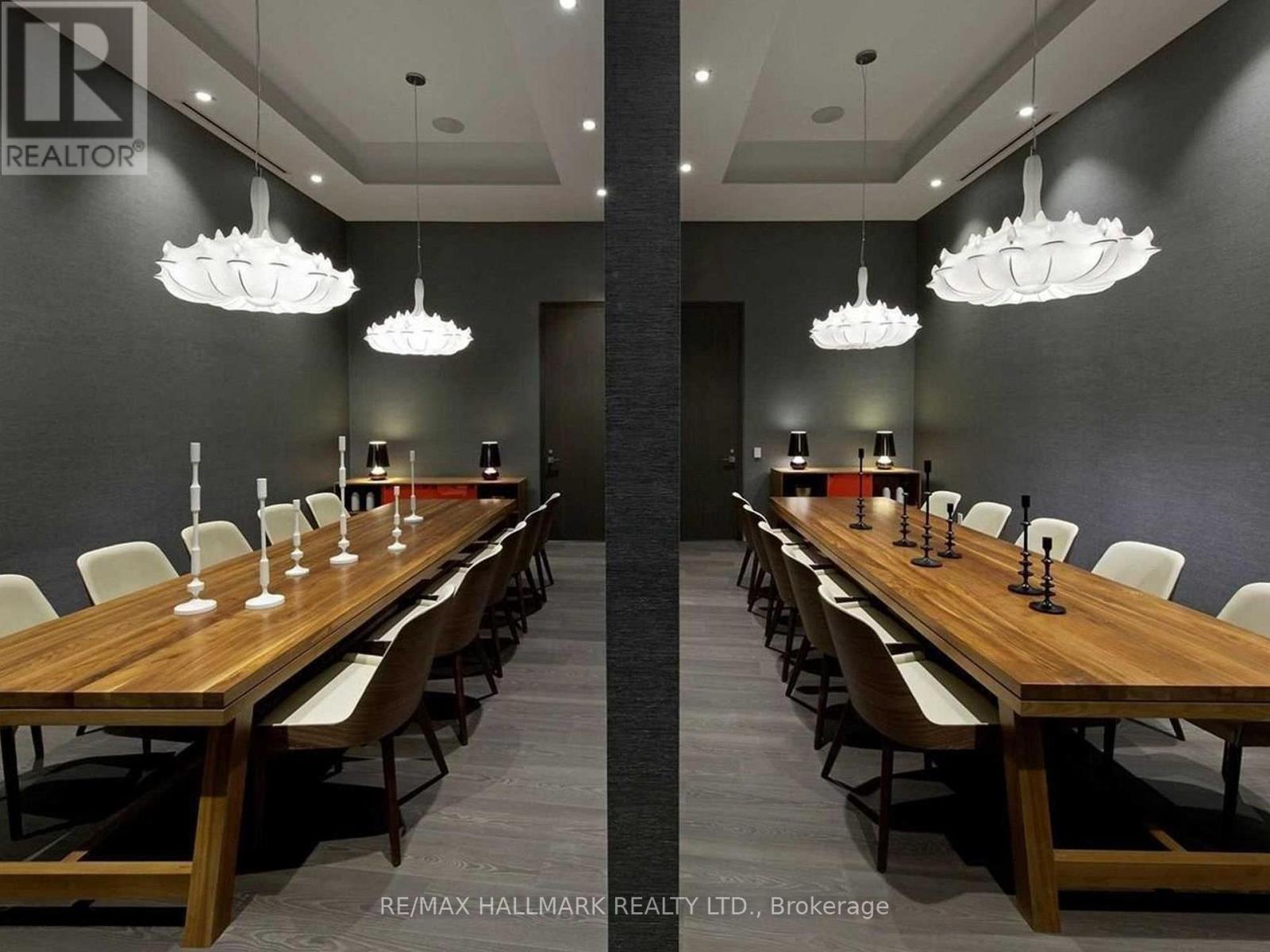 1905 - 10 York Street, Toronto, Ontario  M5J 0E1 - Photo 32 - C12960266