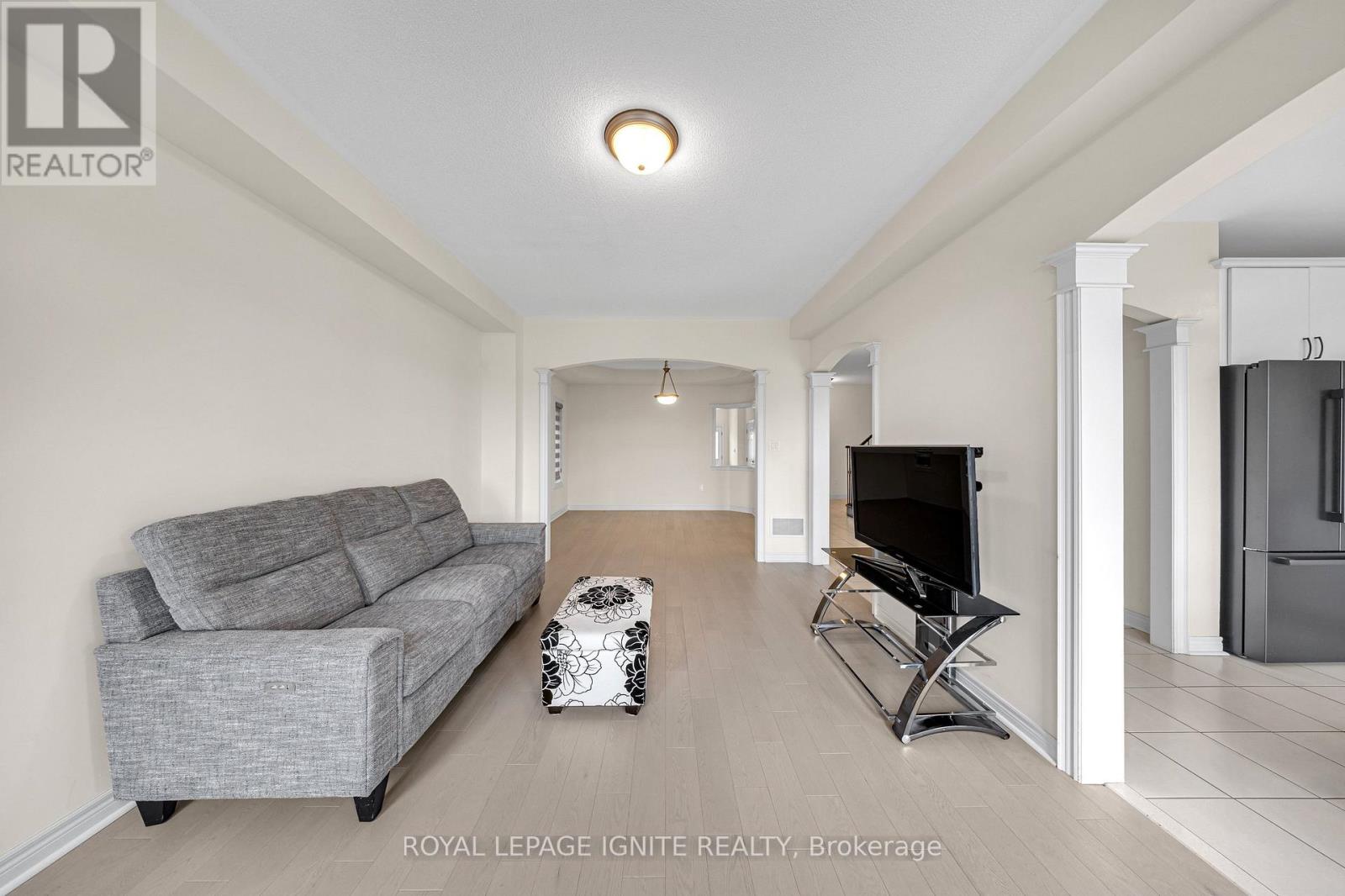 725 Audley Road S, Ajax, Ontario  L1Z 0T7 - Photo 14 - E12960068