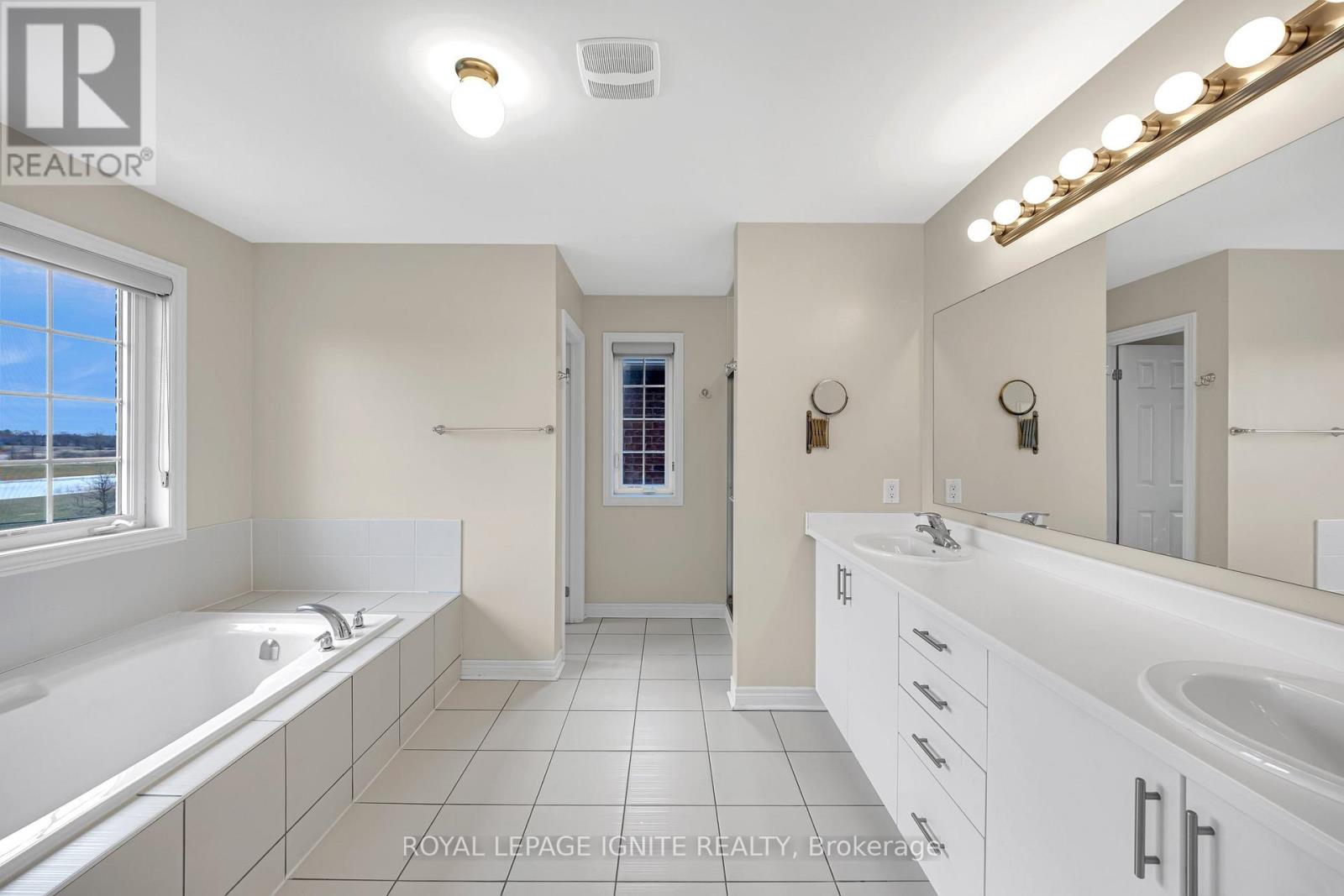 725 Audley Road S, Ajax, Ontario  L1Z 0T7 - Photo 26 - E12960068