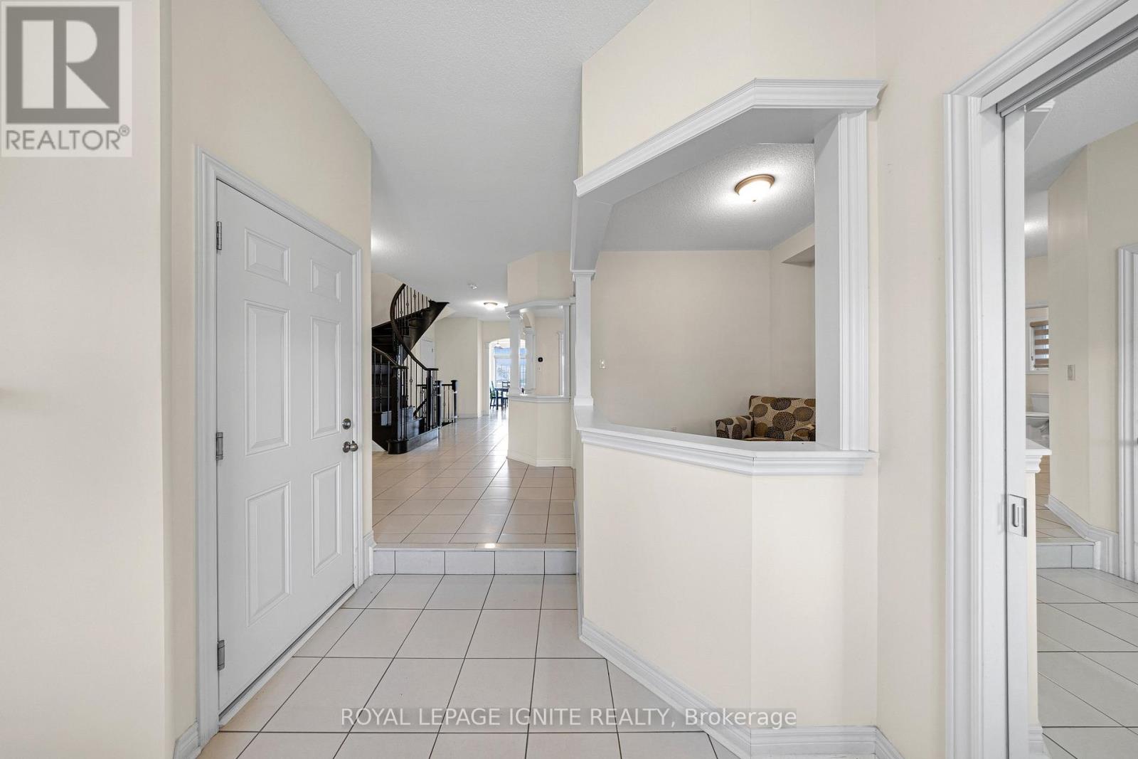 725 Audley Road S, Ajax, Ontario  L1Z 0T7 - Photo 3 - E12960068