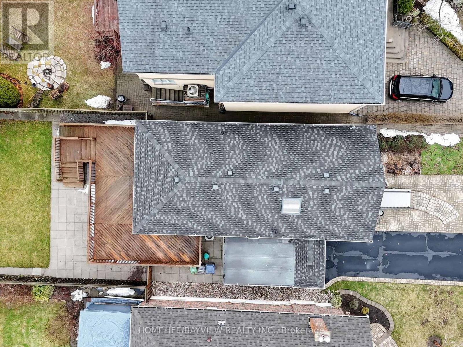 1607 Woodbine Heights Boulevard, Toronto, Ontario  M4B 3A3 - Photo 31 - E12960086