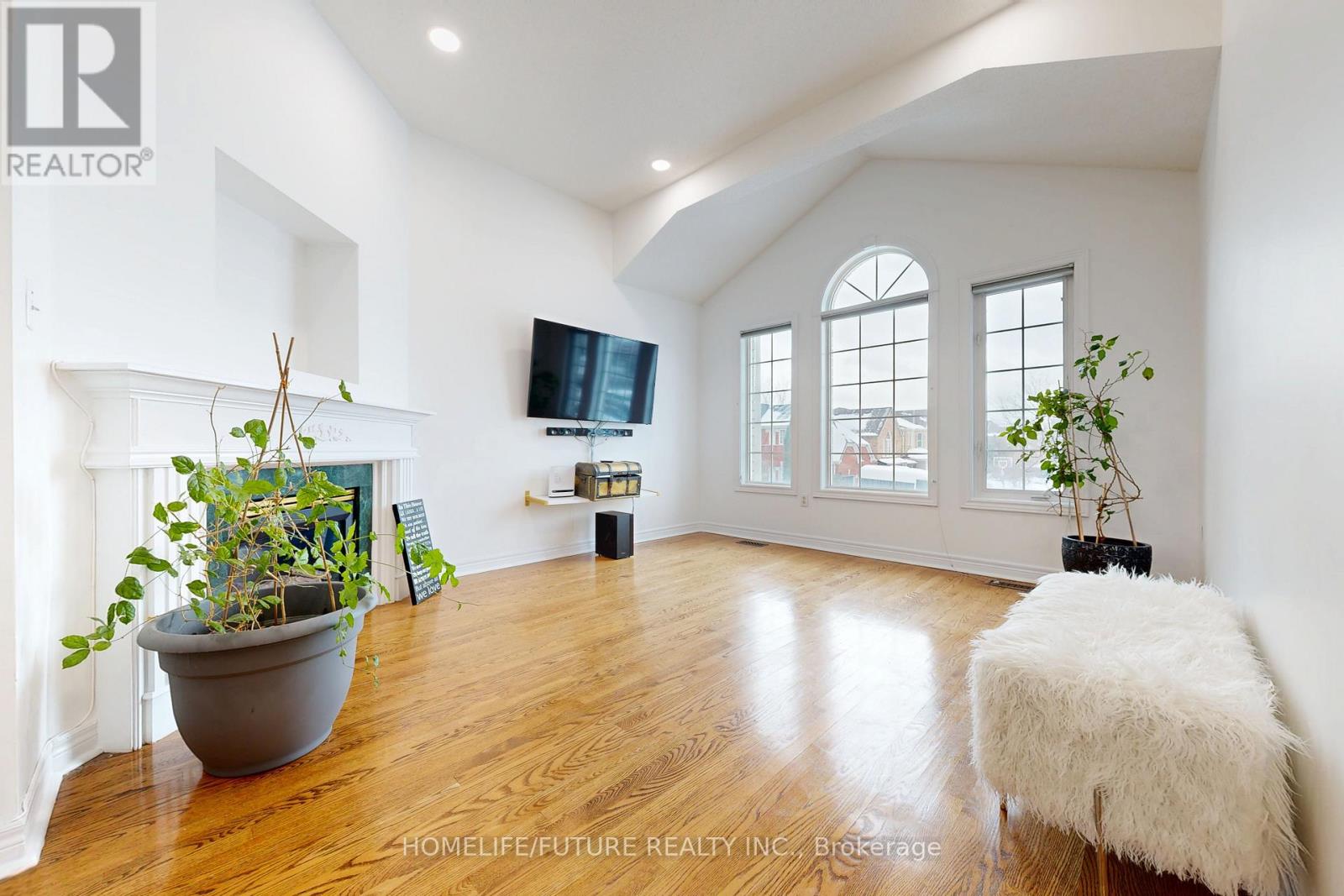 105 Moreau Trail, Toronto, Ontario  M1L 4T9 - Photo 11 - E12960176