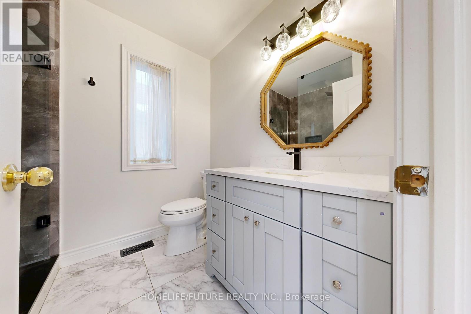 105 Moreau Trail, Toronto, Ontario  M1L 4T9 - Photo 17 - E12960176