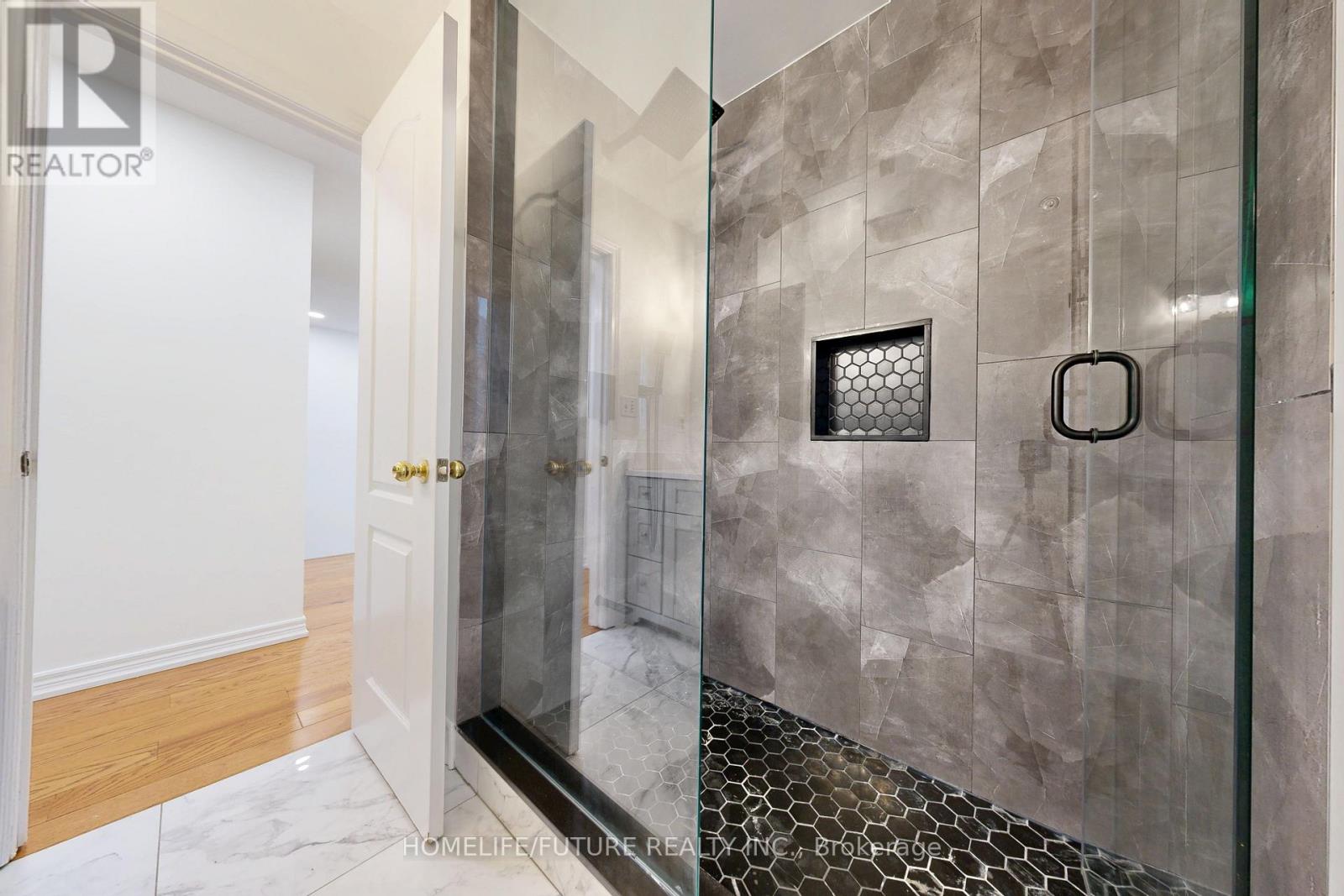 105 Moreau Trail, Toronto, Ontario  M1L 4T9 - Photo 18 - E12960176