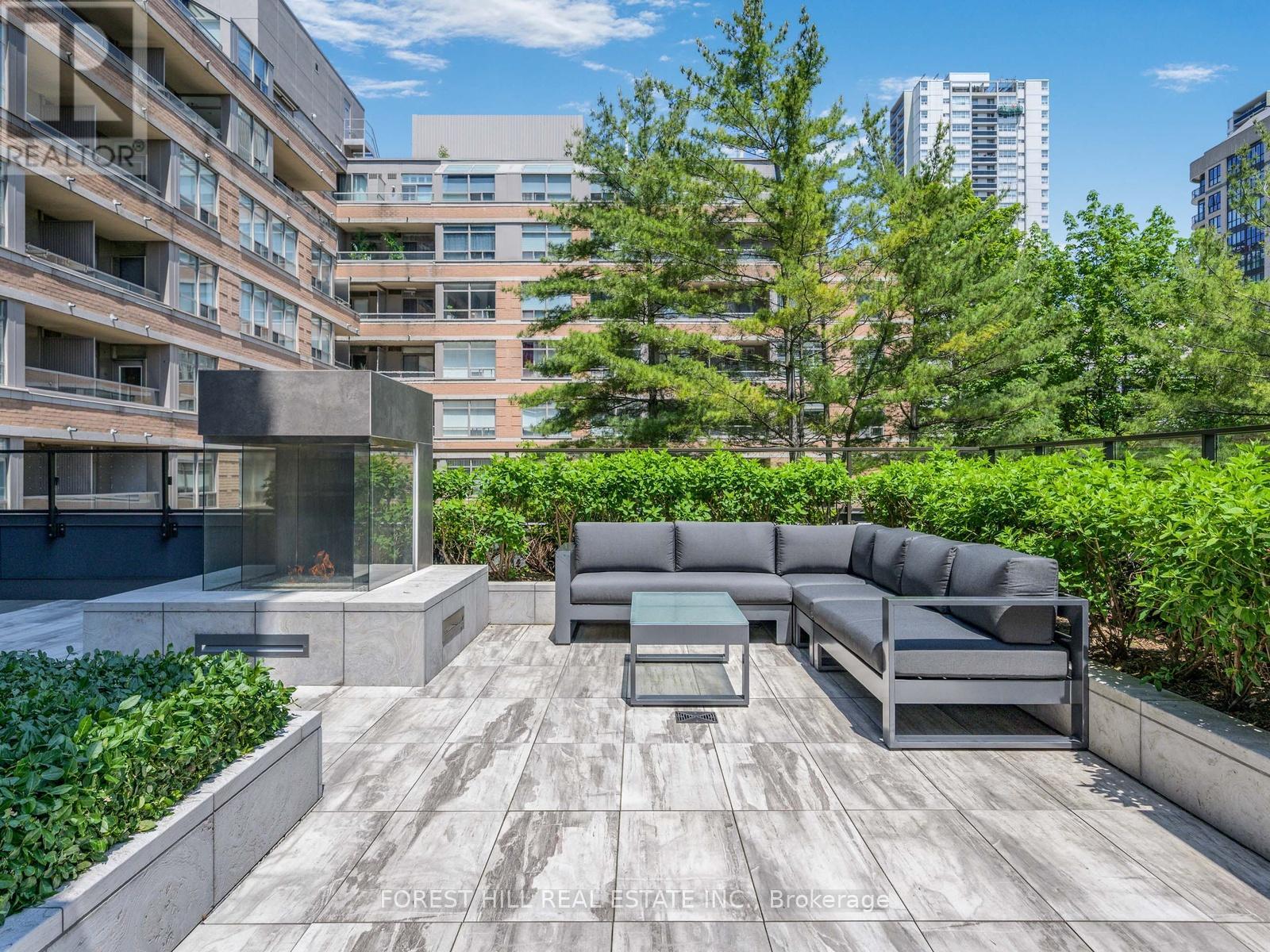 513 - 6 JACKES AVENUE Toronto (Rosedale-Moore Park), ON M4T 0A5