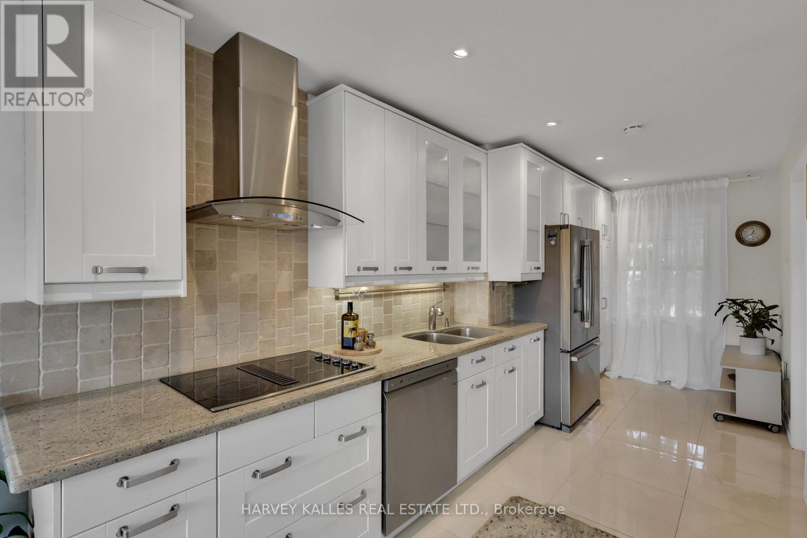 47 Aberfeldy Crescent, Markham, Ontario  L3T 4C1 - Photo 13 - N12960082