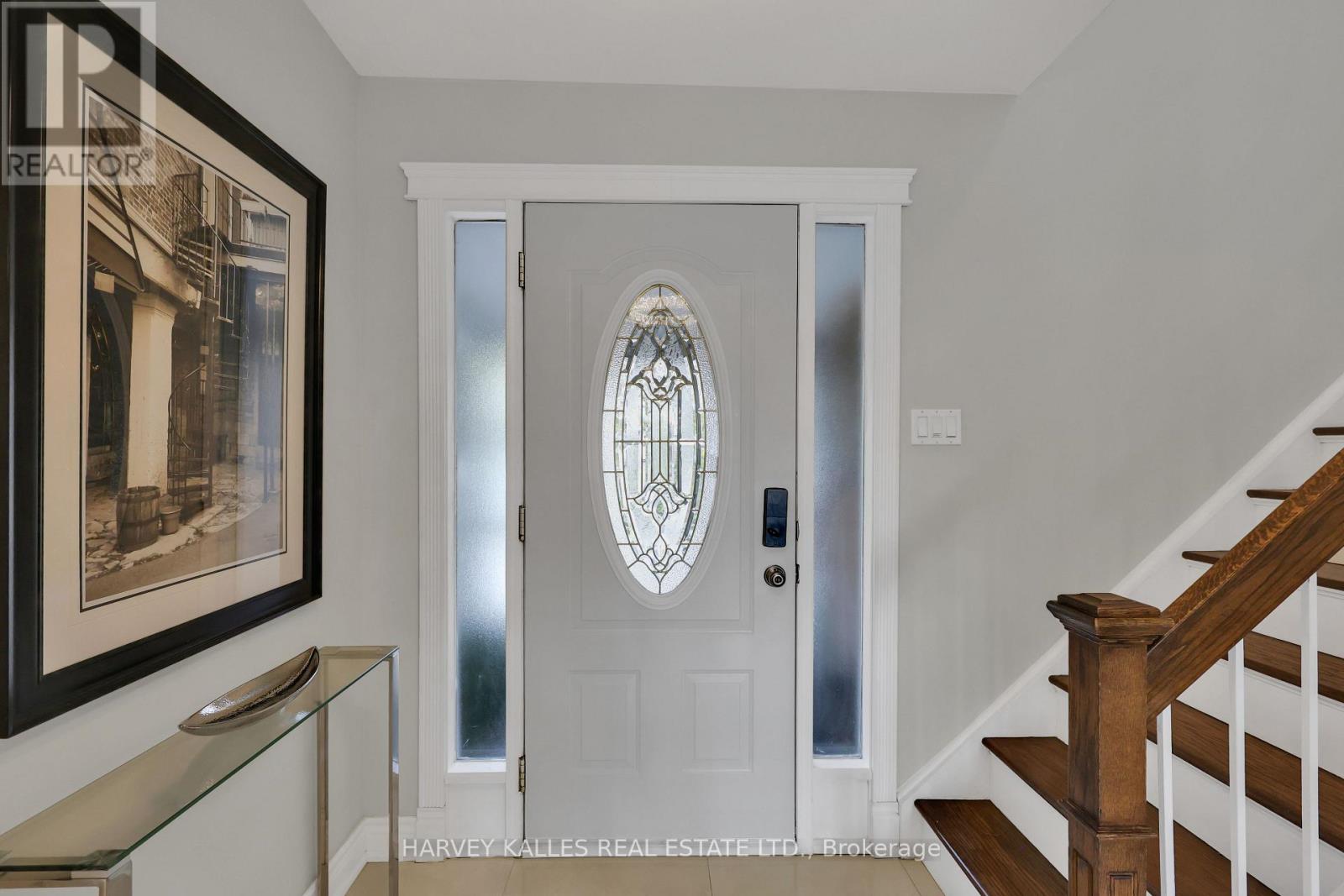 47 Aberfeldy Crescent, Markham, Ontario  L3T 4C1 - Photo 4 - N12960082