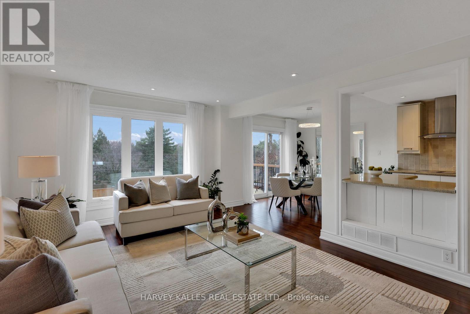 47 Aberfeldy Crescent, Markham, Ontario  L3T 4C1 - Photo 7 - N12960082