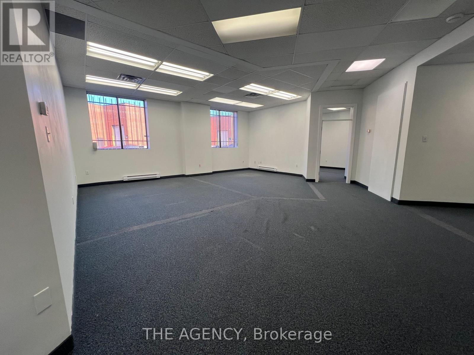 3f - 64 Jardin Drive, Vaughan, Ontario  L4K 3P3 - Photo 7 - N12960164