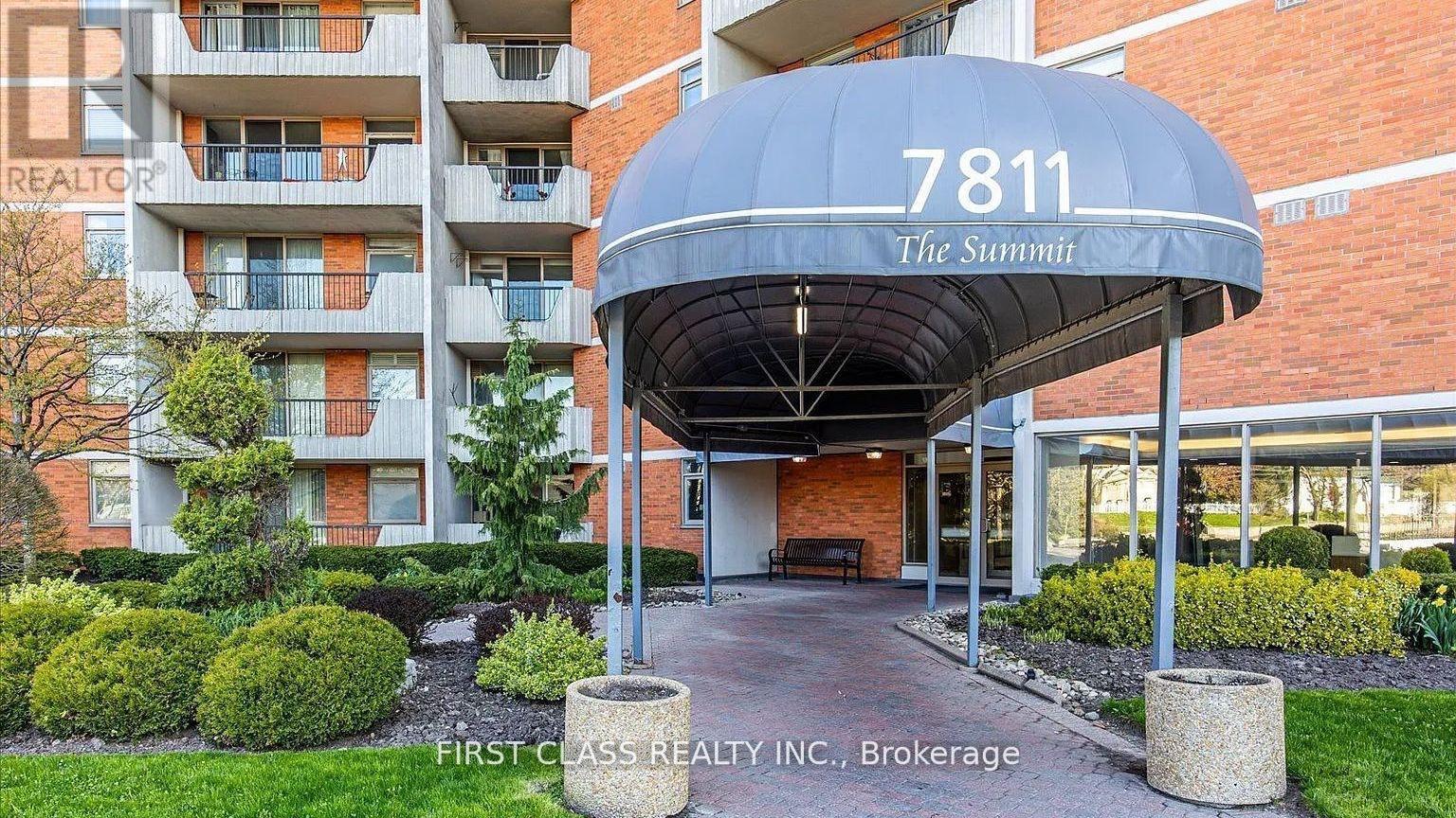 905 - 7811 Yonge Street, Markham, Ontario  L3T 4S3 - Photo 2 - N12960166