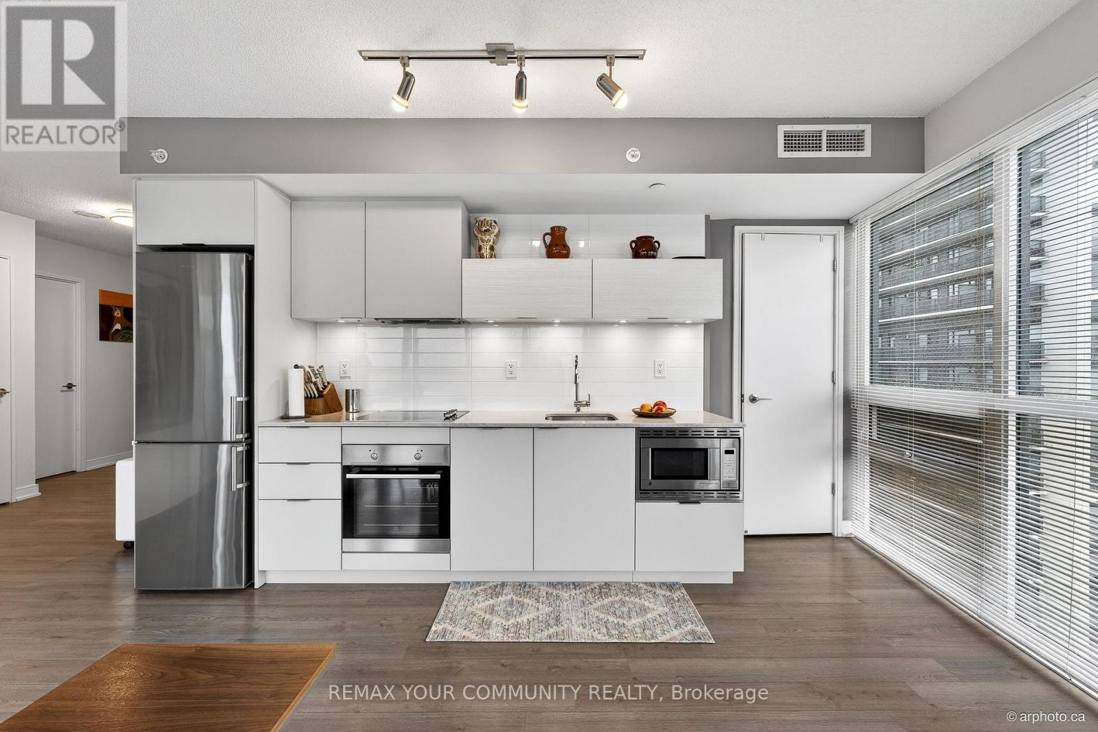 1307 - 20 Thomas Riley Road, Toronto, Ontario  M9B 0C3 - Photo 24 - W12846218