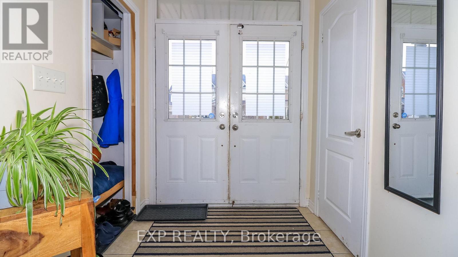 29 The Queensway, Barrie (Innis-Shore), Ontario  L4M 7H5 - Photo 12 - S12960208