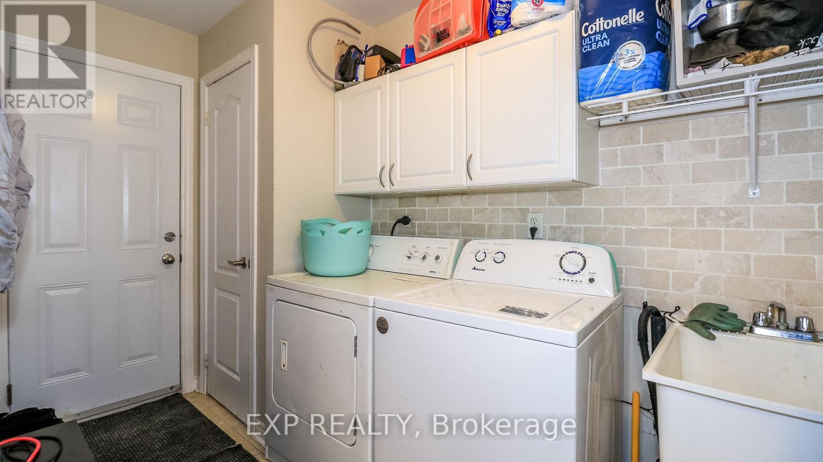 29 The Queensway, Barrie (Innis-Shore), Ontario  L4M 7H5 - Photo 31 - S12960208