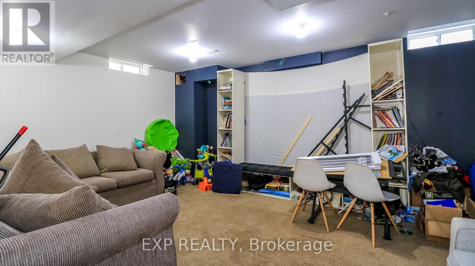 29 The Queensway, Barrie (Innis-Shore), Ontario  L4M 7H5 - Photo 33 - S12960208