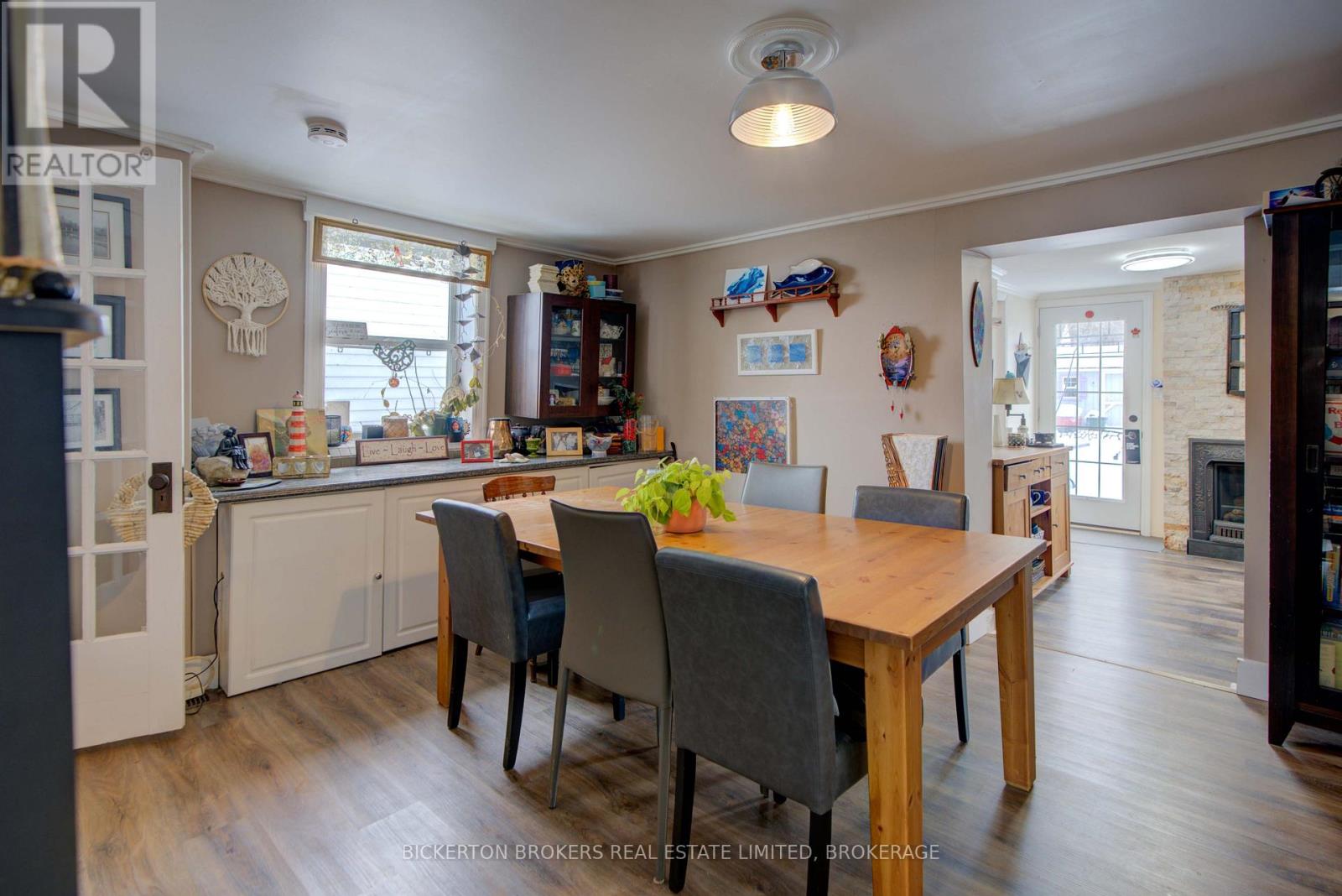 85 Elm Street, Gananoque, Ontario  K7G 2S8 - Photo 11 - X12782472