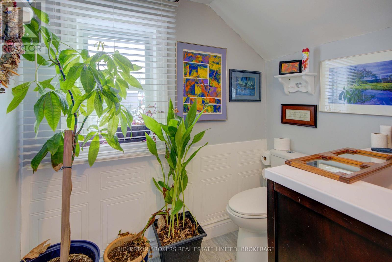 85 Elm Street, Gananoque, Ontario  K7G 2S8 - Photo 23 - X12782472