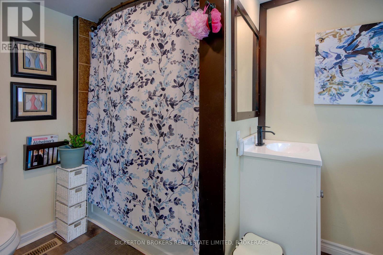 85 Elm Street, Gananoque, Ontario  K7G 2S8 - Photo 31 - X12782472