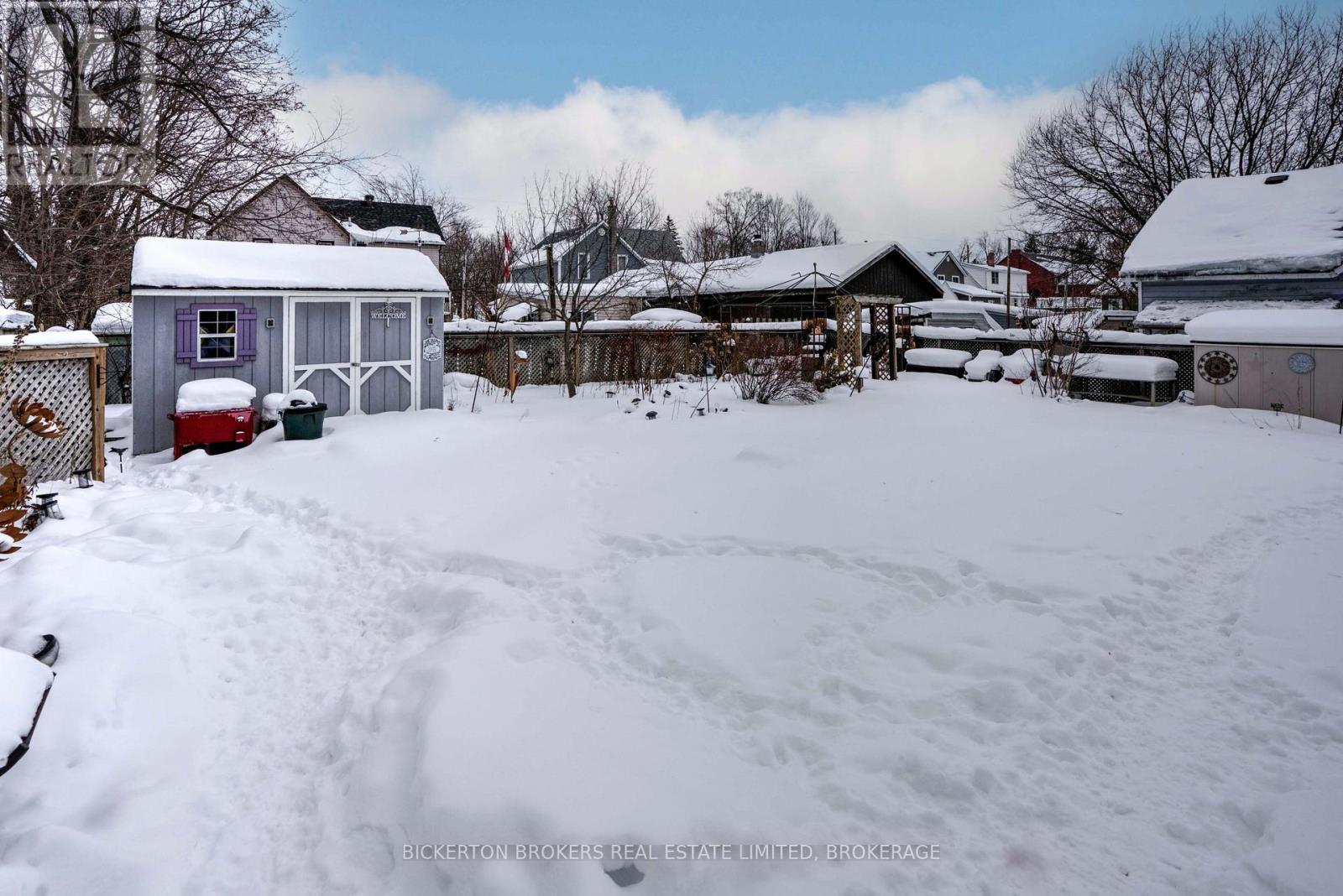 85 Elm Street, Gananoque, Ontario  K7G 2S8 - Photo 36 - X12782472